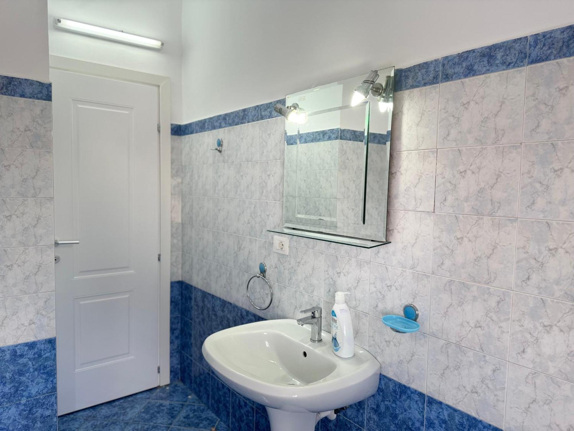 Golden Dublex Tirana Apartment Exterior photo
