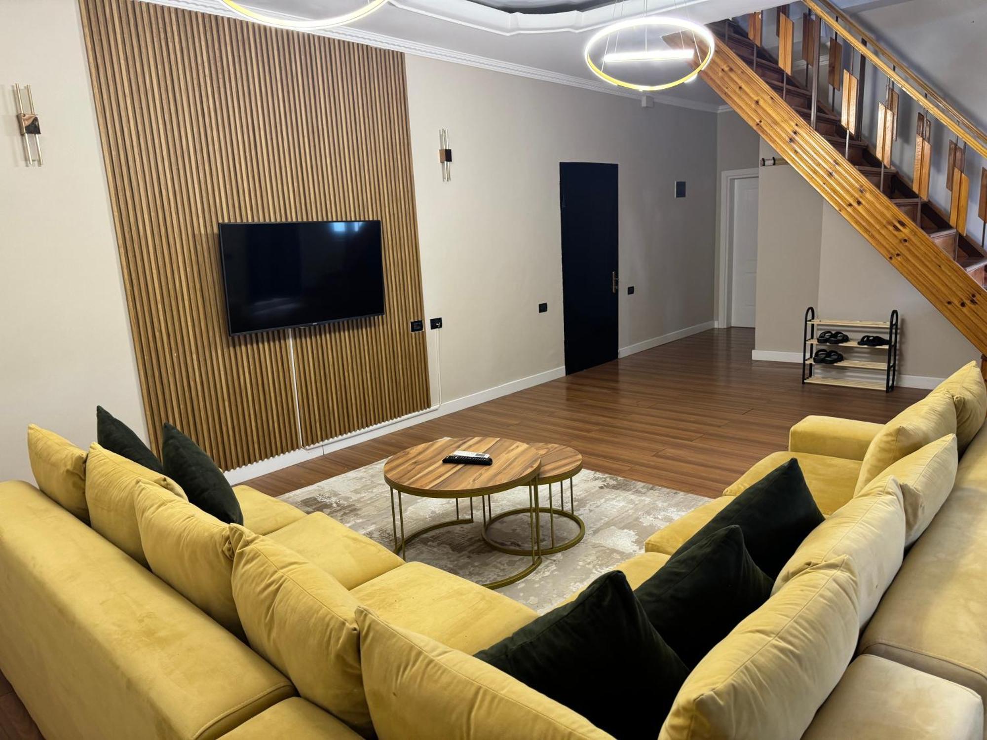Golden Dublex Tirana Apartment Exterior photo